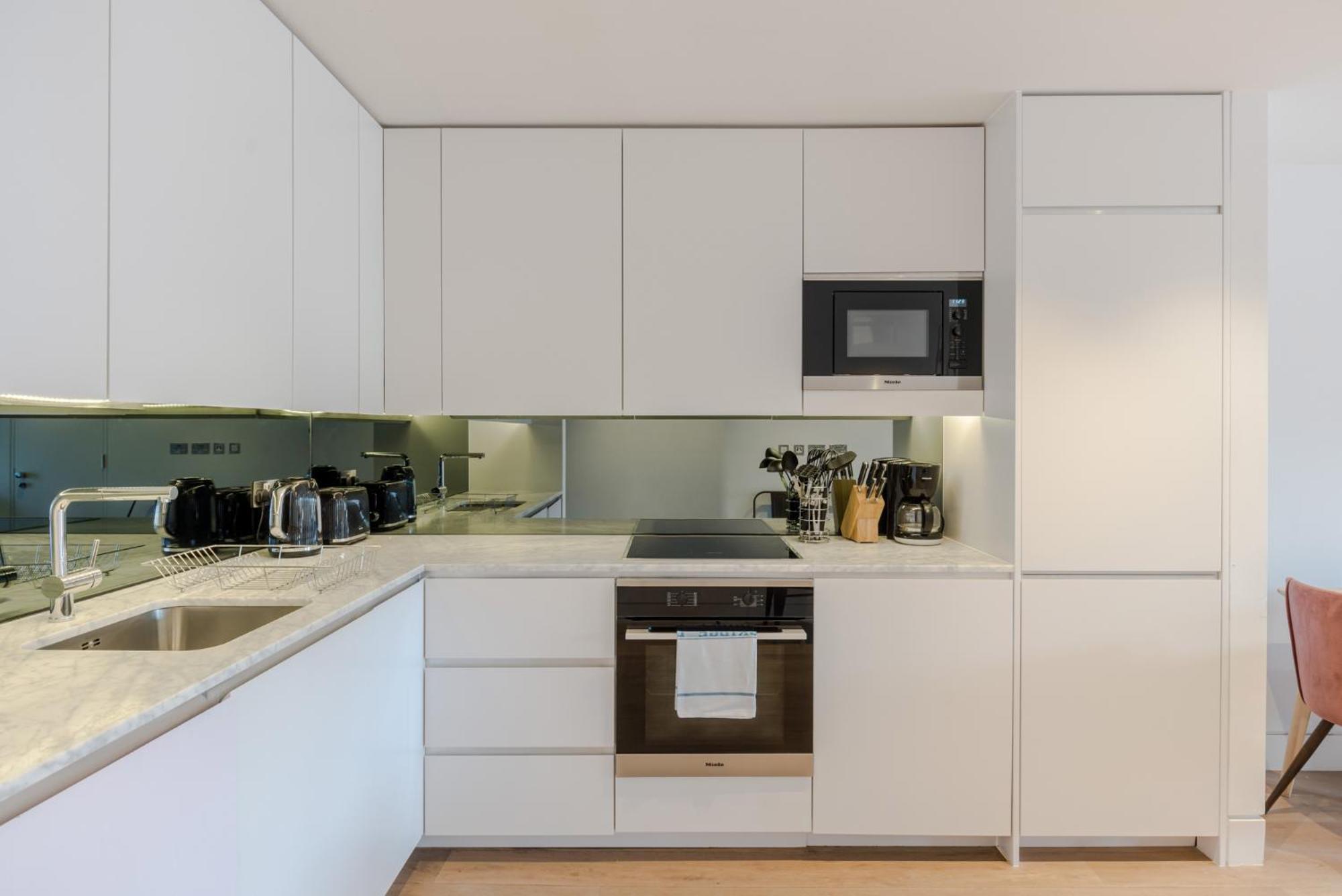 Central Holborn Bloomsbury Flats Лондон Екстериор снимка