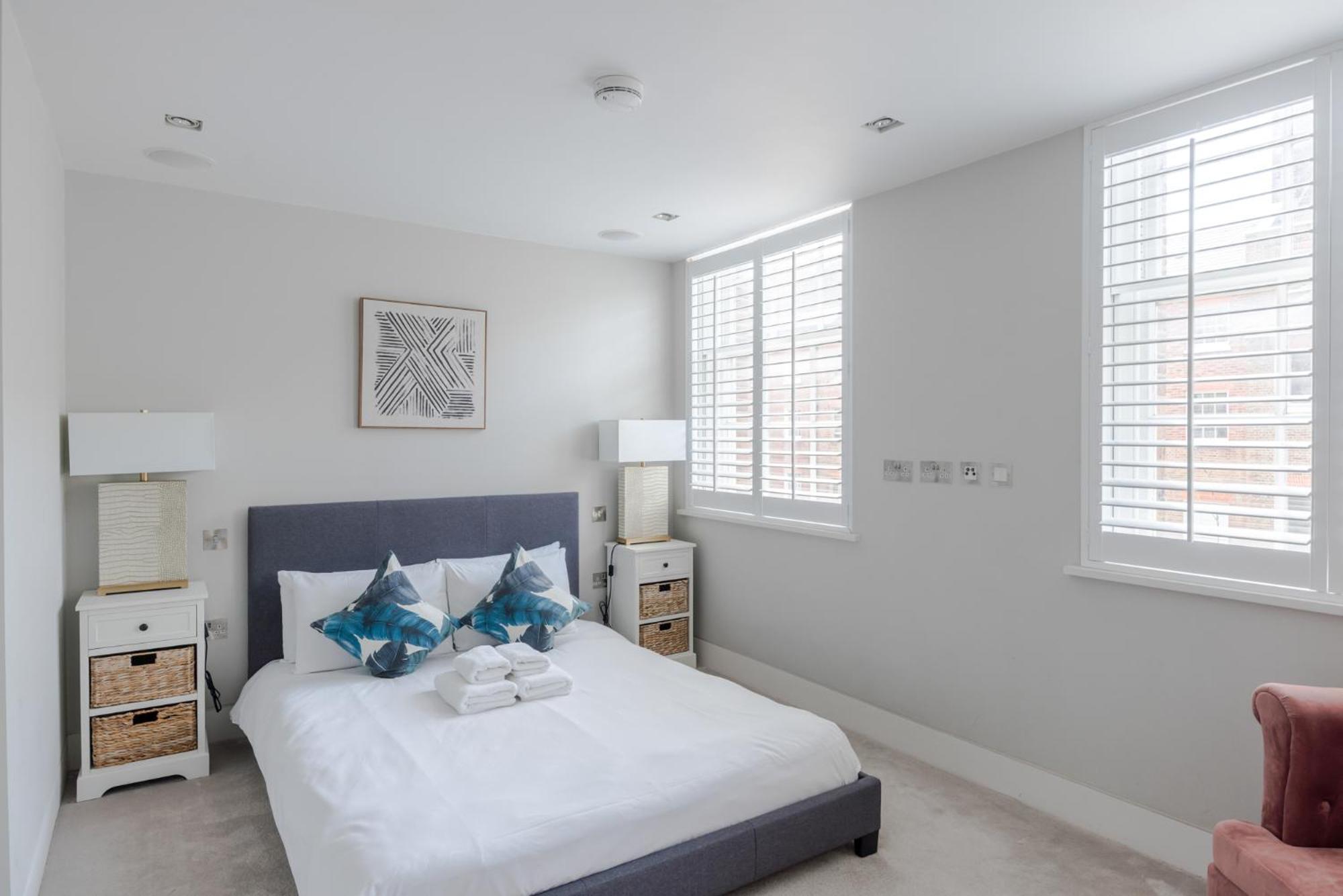 Central Holborn Bloomsbury Flats Лондон Екстериор снимка